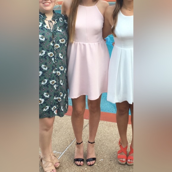 Light Pink High Neck Dress size S - Picture 2 of 6